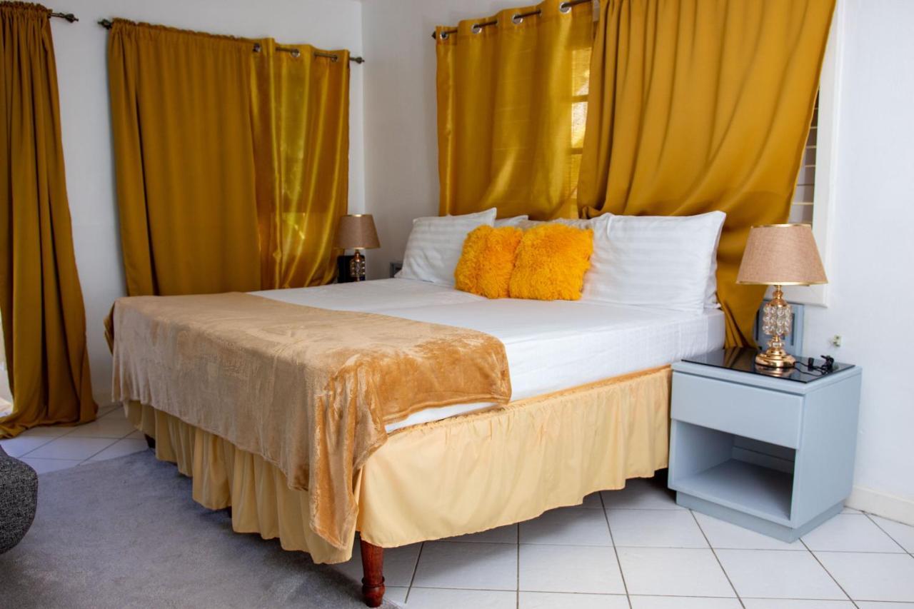 E 20 Mystic Ridge Ocho Rios Apartment Екстериор снимка
