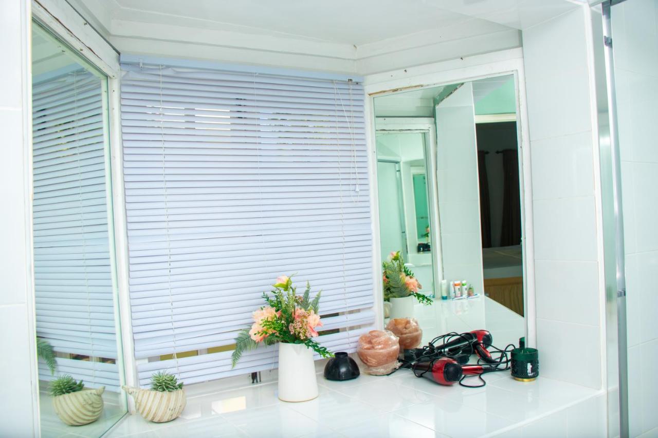 E 20 Mystic Ridge Ocho Rios Apartment Екстериор снимка