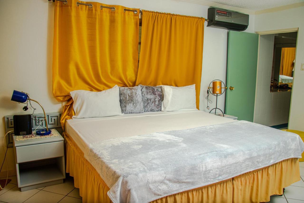 E 20 Mystic Ridge Ocho Rios Apartment Екстериор снимка