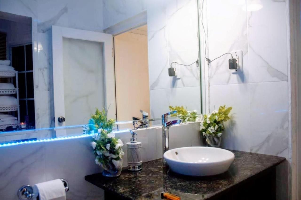 E 20 Mystic Ridge Ocho Rios Apartment Екстериор снимка